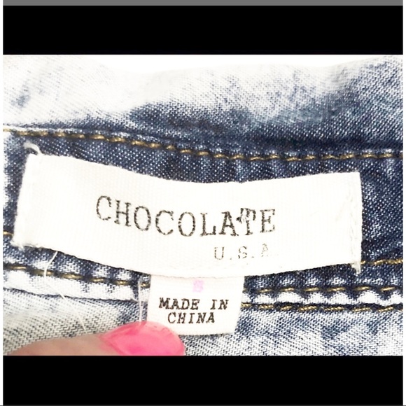 COPY - Acid Washed Chambray Sleeveless Denim Shirt Sm… - Picture 3 of 4